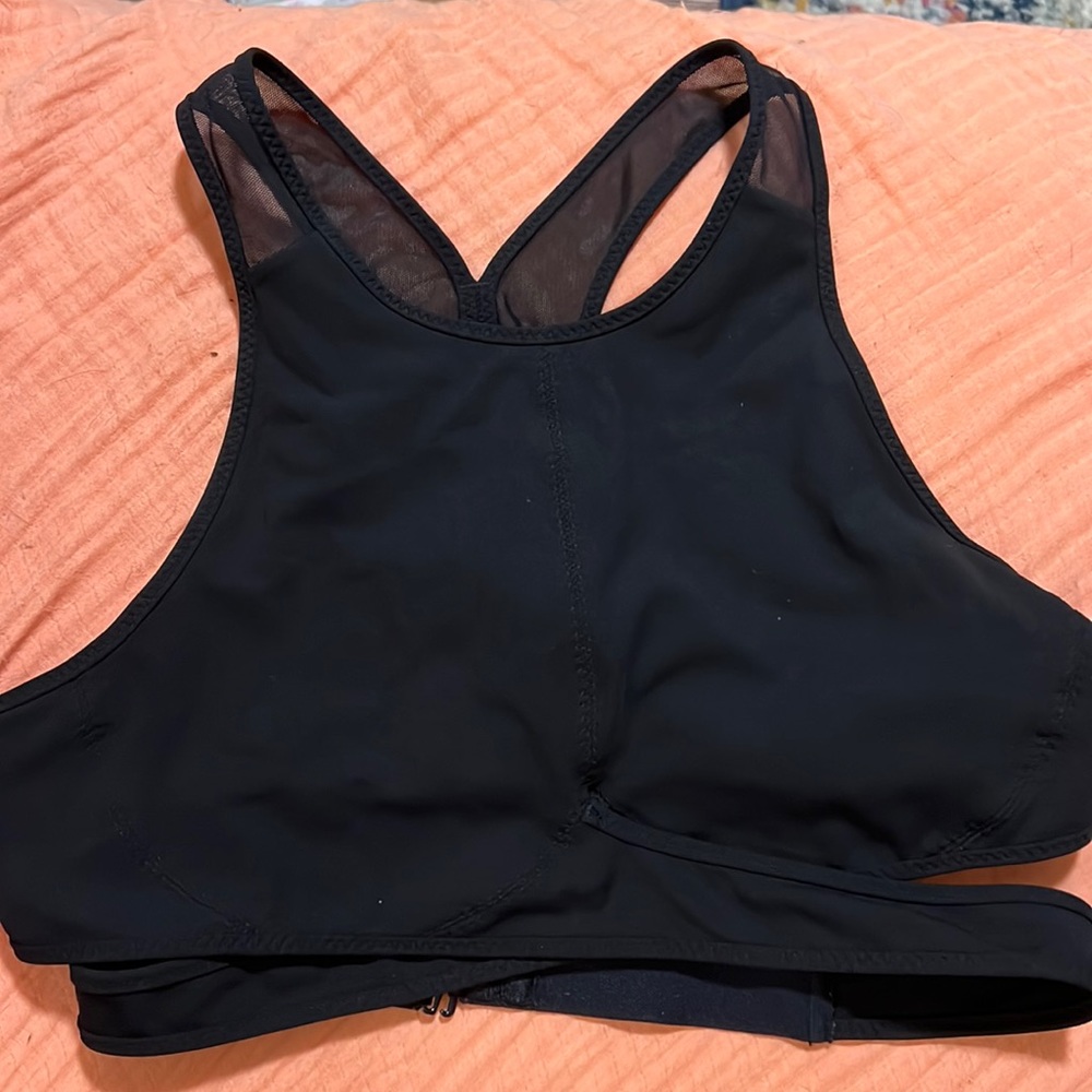 Lululemon bra